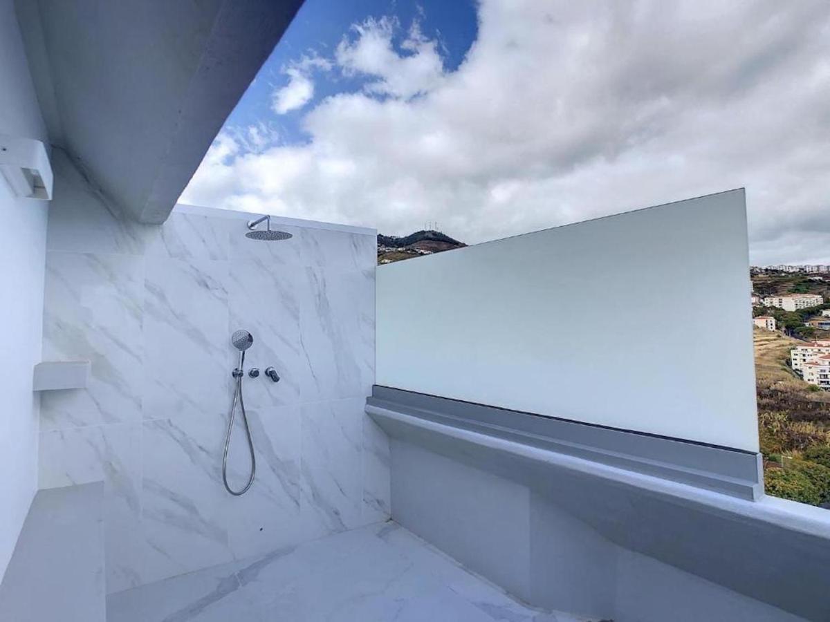 Luxurious Penthouse Direct At Sea * Canico (Madeira)